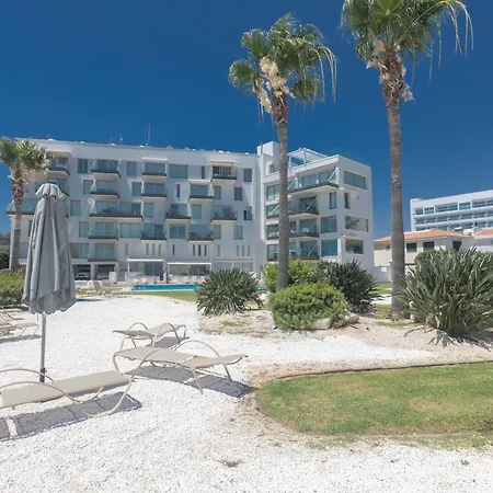 Thalassa Luxury *