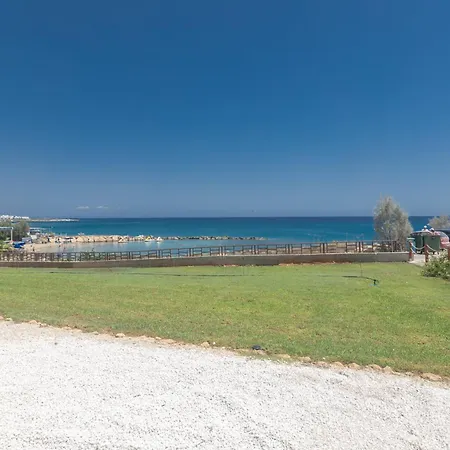 Thalassa Luxury Apartment *
